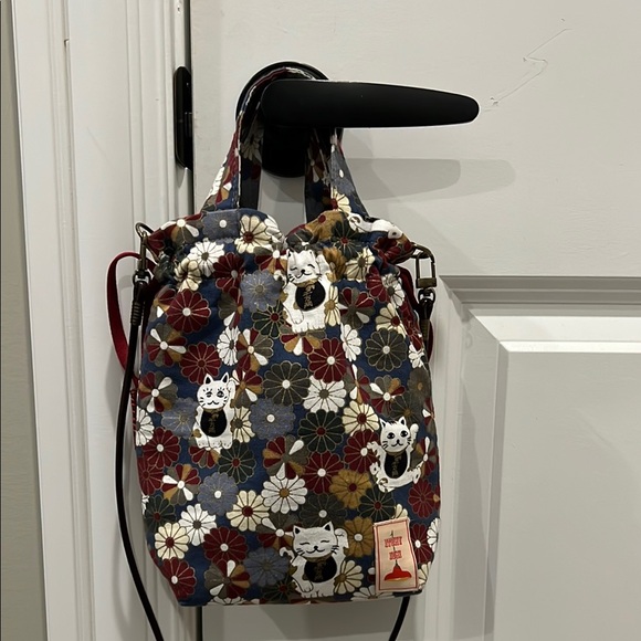 Floral Cat Print Drawstring Bag - Picture 1 of 1